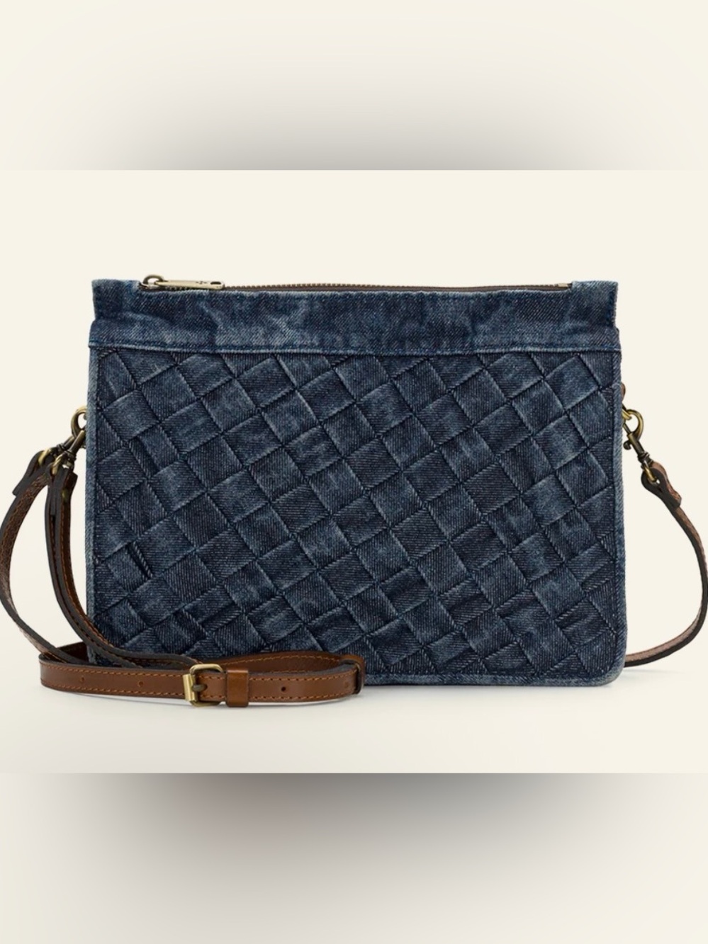 BNWT Patricia Nash Yvette Clutch Crossbody in Washed Woven Denim